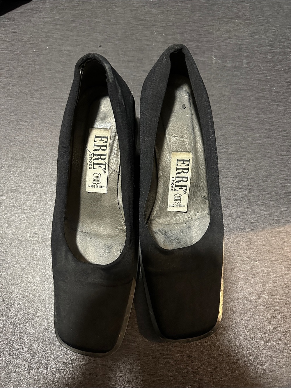Erre Shoes Made in Italy    Black Women's Square-Toe Flats